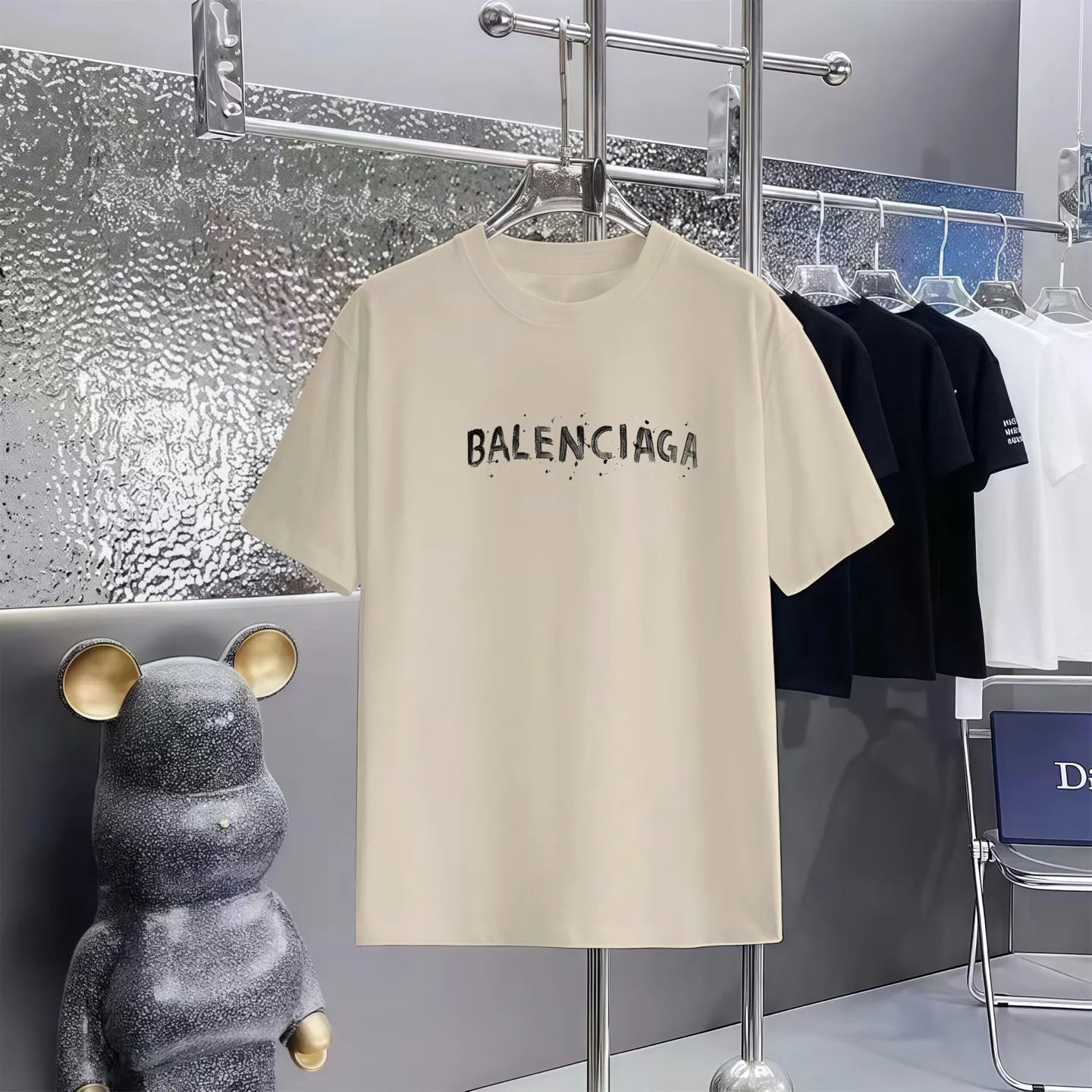 Balenciaga T 1:1 300 1×1 Same Style logo OS 200 ：Black，White， ，Red， Gray Size：XS-L